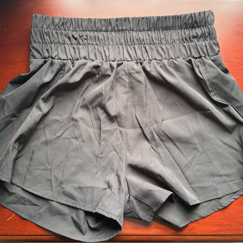 Women's Gray Elastic Waist Shorts